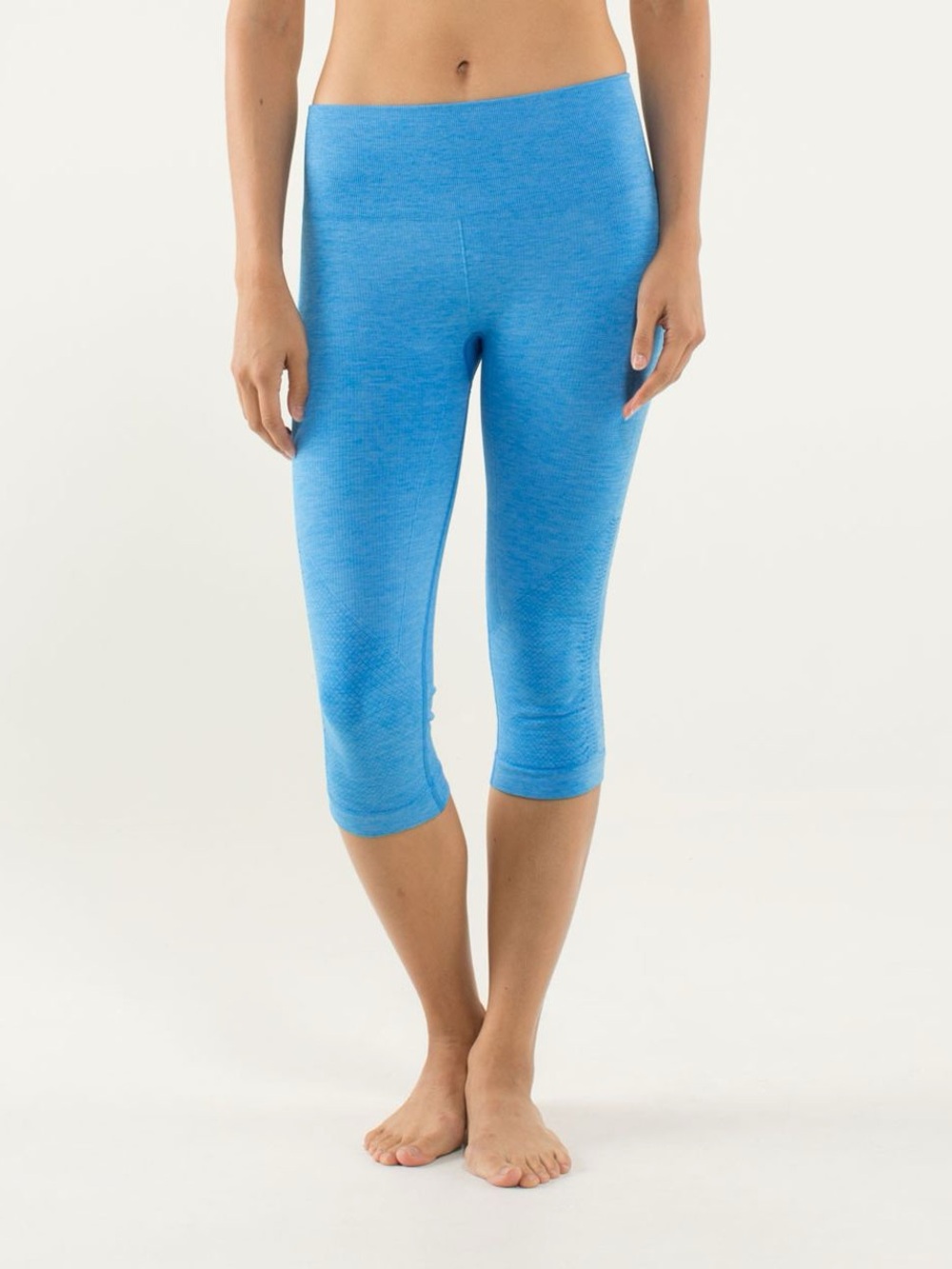 Lululemon In The Flow Crop II
Heathered Cornflower Size 8